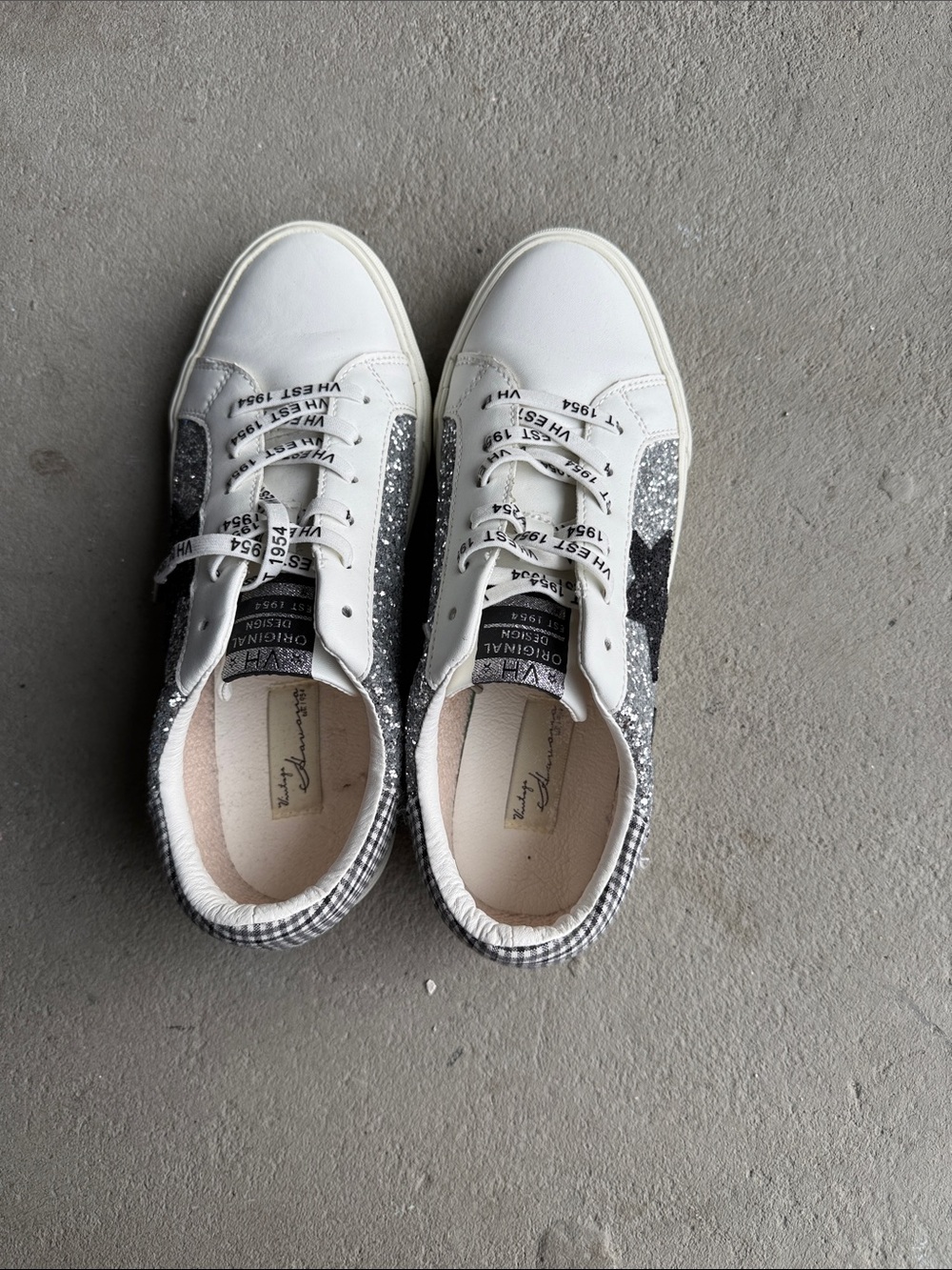 White Sneakers with Black Glitter Casual Women's Fashion Vintage Havannah
